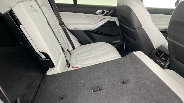 BMW X5 xDrive30d MHT M Sport 5dr Auto [Pro Pack] Diesel Estate